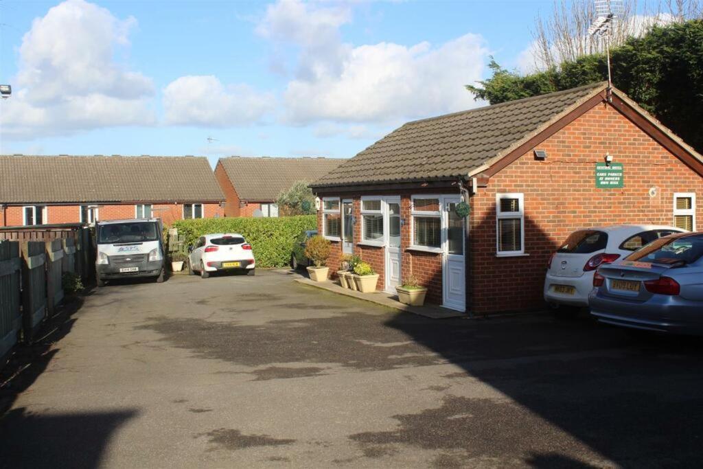 Central Hotel Sutton-in-Ashfield Экстерьер фото