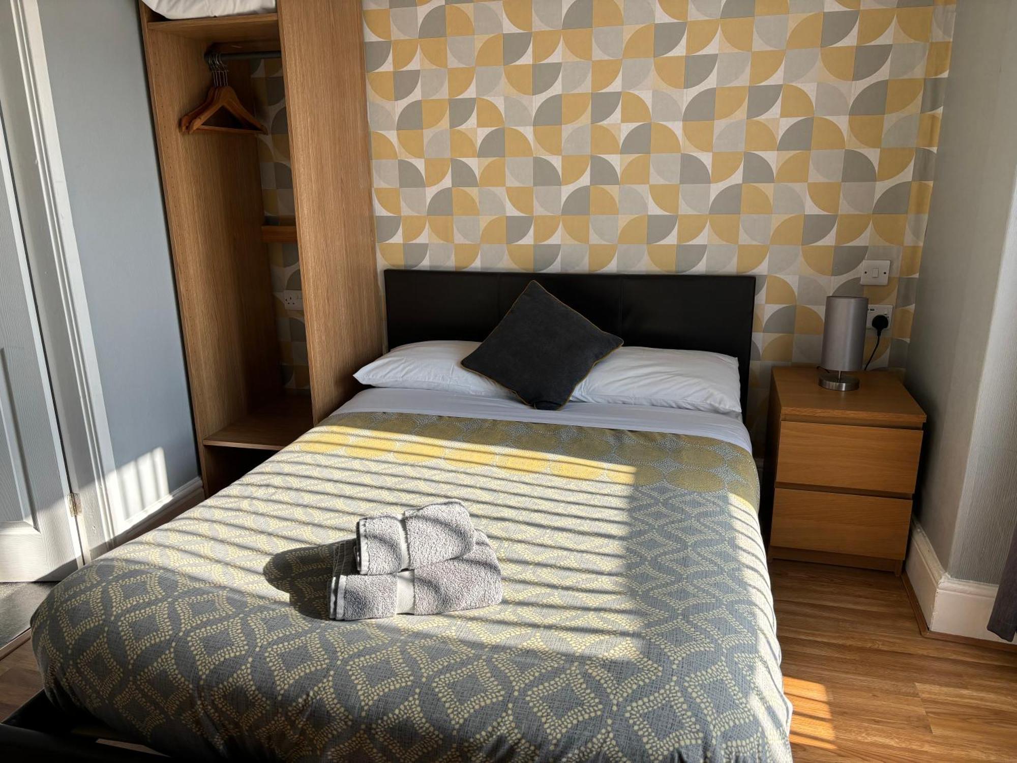 Central Hotel Sutton-in-Ashfield Экстерьер фото