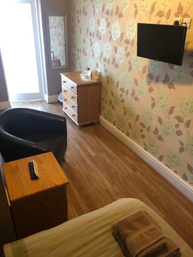 Central Hotel Sutton-in-Ashfield Экстерьер фото