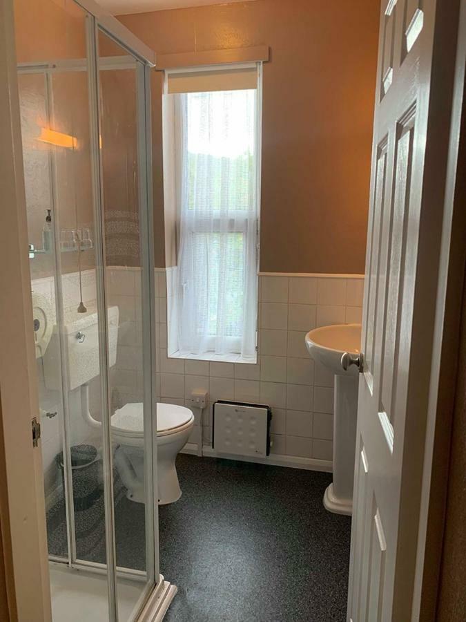 Central Hotel Sutton-in-Ashfield Экстерьер фото